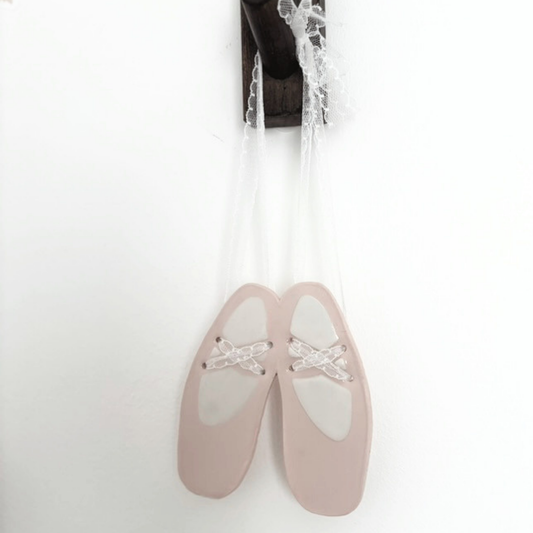 Suspension murale Ballerine